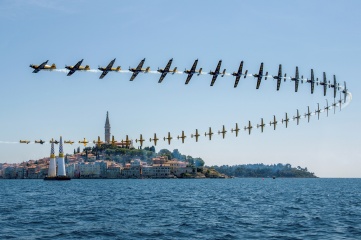 Freeze-frame photography of Nigel Lamb of Great Britain during the Red Bull Air Race World Championship in Rovinj, Croatia in May 2015 (Photo: Predrag Vuckovic/Red Bull Content Pool)