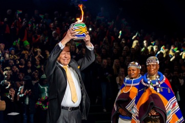 The handing of the Choral Flame to Flanders in Tshwane