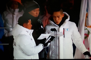 Athletes from Republic of Korea and the Democratic People’s Republic of Korea united in PyeongChang (Photo: Host City)