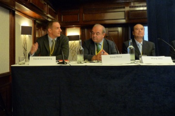 David Grevemberg (left), CEO of the Commonwealth Games Federation and Glasgow 2014, at HOST CITY Bid to Win with city leaders Josep Roca of Barcelona and Wang Wei of Beijing